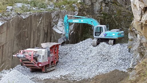 Bauschutt Aufbereitung | Transporte Neumüller | Oberösterreich