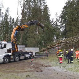 Fahrzeugkran | Transporte Neumüller | Oberösterreich